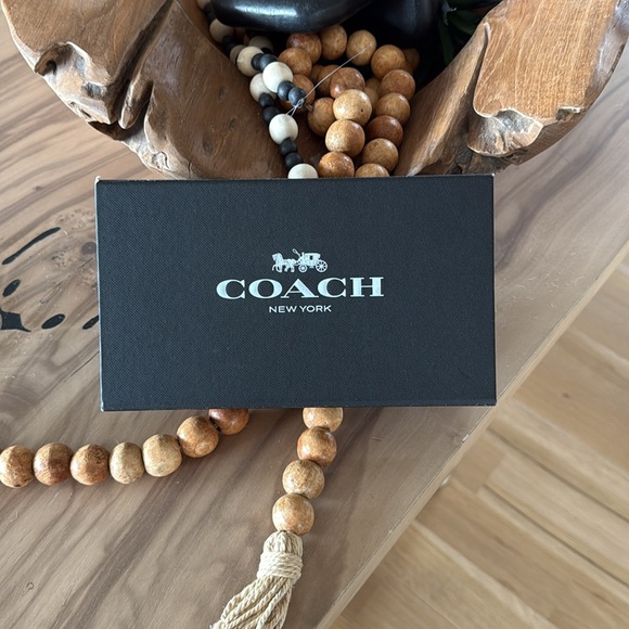 Coach Soft Wallet in Python Embossed Leather - Picture 10 of 10